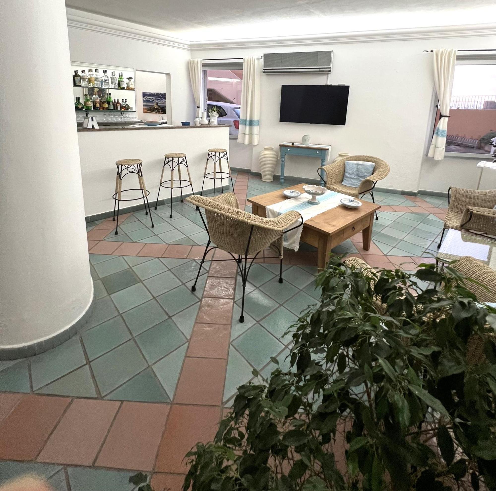 切科酒店 圣特雷莎加卢拉 外观 照片